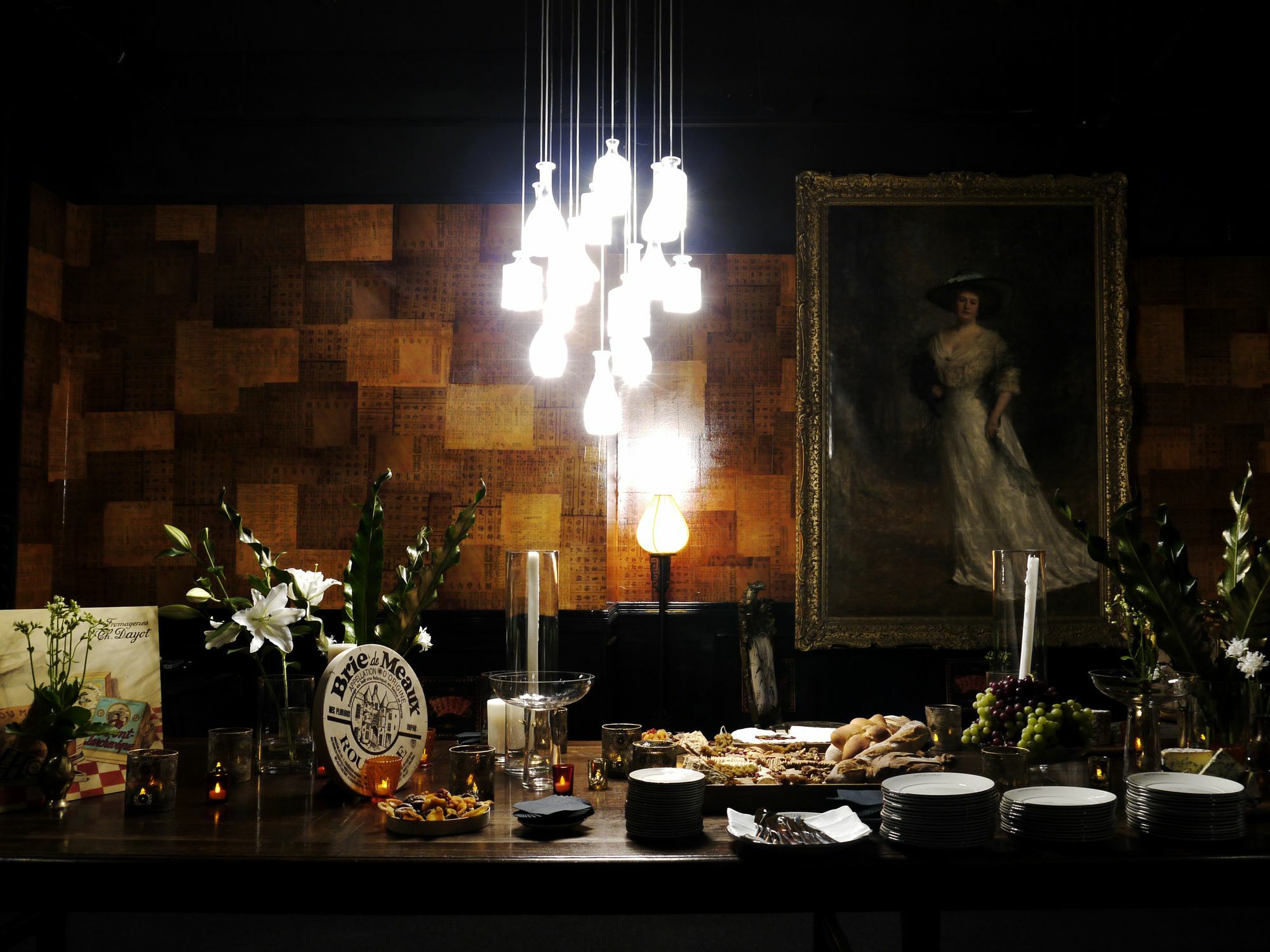 Museum Apartment Hotel, Independent Collection By Evt Wellington Ngoại thất bức ảnh A chandelier